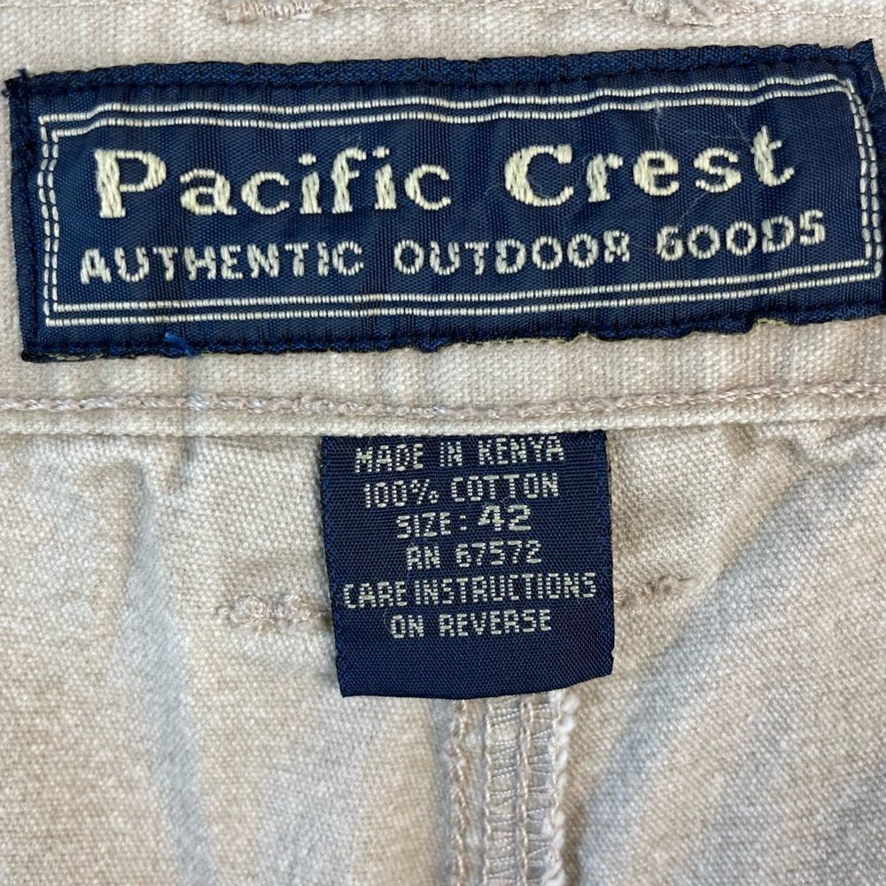 Pacific Creat Cargo Shorts Size 42 - Picture 5 of 5